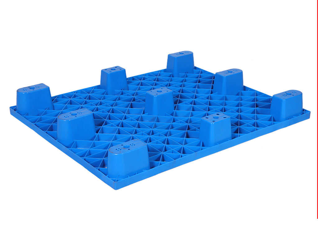 1210 open deck 9-leg plastic pallet showcase 2